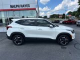Used 2024 Kia Seltos EX image 2