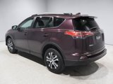 Used 2018 Toyota RAV4 LE image 4