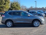 Used 2015 Nissan Rogue SV w/ SV Family Package image 4