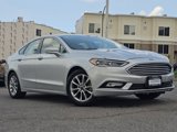 Used 2017 Ford Fusion SE image 2