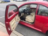 Used 2009 Volkswagen Beetle S image 4