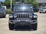 Used 2018 Jeep Wrangler Unlimited Sahara image 2