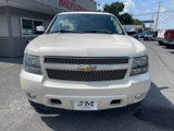 Used 2011 Chevrolet Avalanche LTZ image 2