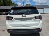 Used 2020 Jeep Compass Latitude image 5