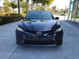 Used 2020 Toyota Camry LE image 3