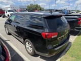 Used 2017 Kia Sedona LX w/ LX Essentials Premium Package image 4