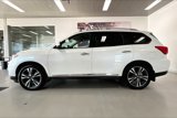 Used 2018 Nissan Pathfinder Platinum image 3