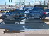 Used 2022 Ford Explorer XLT w/ Equipment Group 202A image 4