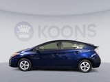 Used 2015 Toyota Prius Two image 2