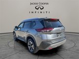 Used 2023 Nissan Rogue SV image 3