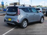 Certified 2023 Kia Soul LX image 4