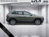 Used 2019 Jeep Cherokee Latitude Plus w/ Comfort/Convenience Group image 5