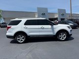 Certified 2018 Ford Explorer XLT image 3