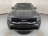 Used 2022 Kia Sorento LX image 3