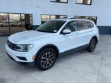 Used 2021 Volkswagen Tiguan SE w/ Panoramic Sunroof Package image 2