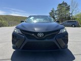 Used 2018 Toyota Camry SE image 2