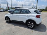 Used 2024 Hyundai Venue SEL image 5