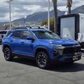 New 2025 Chevrolet Equinox ACTIV w/ Safety and Technology Package image 3