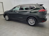 Used 2018 Nissan Rogue SV image 3