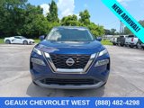 Used 2023 Nissan Rogue SV image 2