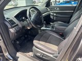 Used 2018 Ford Explorer XLT w/ Equipment Group 202A image 4