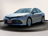Used 2020 Toyota Camry XLE image 2