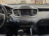 Used 2017 Kia Sorento LX w/ LX Convenience Package image 3