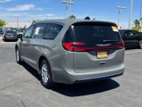 Certified 2023 Chrysler Pacifica Touring-L image 4