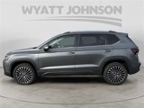 New 2025 Volkswagen Taos SE image 2