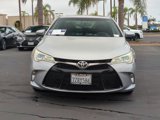 Used 2015 Toyota Camry SE image 2