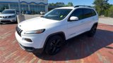 Used 2018 Jeep Cherokee Latitude w/ Altitude Package image 5