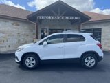 Used 2019 Chevrolet Trax LT w/ LT Convenience Package image 2