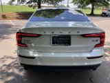 Used 2019 Volvo S60 T6 Momentum image 3