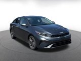 Used 2024 Kia Forte LXS image 3