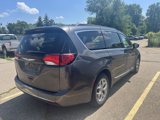 Used 2017 Chrysler Pacifica Touring-L w/ Tire & Wheel Group image 2