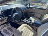 Used 2017 Ford Fusion SE image 3