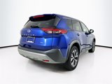 Used 2023 Nissan Rogue SV image 5
