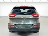 Used 2016 Jeep Cherokee Latitude image 5