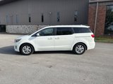 Used 2015 Kia Sedona LX image 2