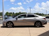 New 2025 Hyundai Elantra Limited image 3