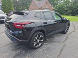 Used 2024 Chevrolet Trax RS w/ Driver Confidence Package image 4