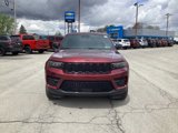 New 2025 Jeep Grand Cherokee Altitude image 2