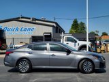 Used 2024 Nissan Altima 2.5 SV image 3