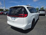 Used 2021 Chrysler Pacifica Touring-L w/ S Appearance Package image 3