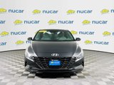 Used 2022 Hyundai Elantra SEL w/ Convenience + Premium Package image 2