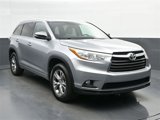 Used 2015 Toyota Highlander XLE image 2