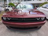 Used 2018 Dodge Challenger SXT image 3