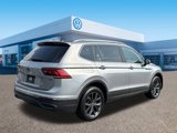 Certified 2024 Volkswagen Tiguan SE image 3