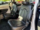 Certified 2024 Chrysler Pacifica Touring-L image 3