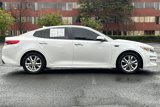 Used 2018 Kia Optima LX image 2